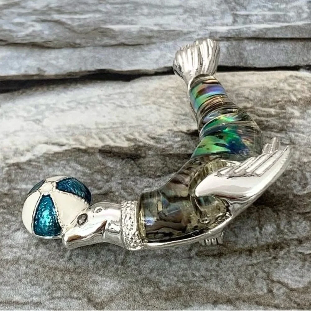 #67 Napier Simulated Abalone Seal Beach Ball Figural Silver Tone Brooch Pin New
